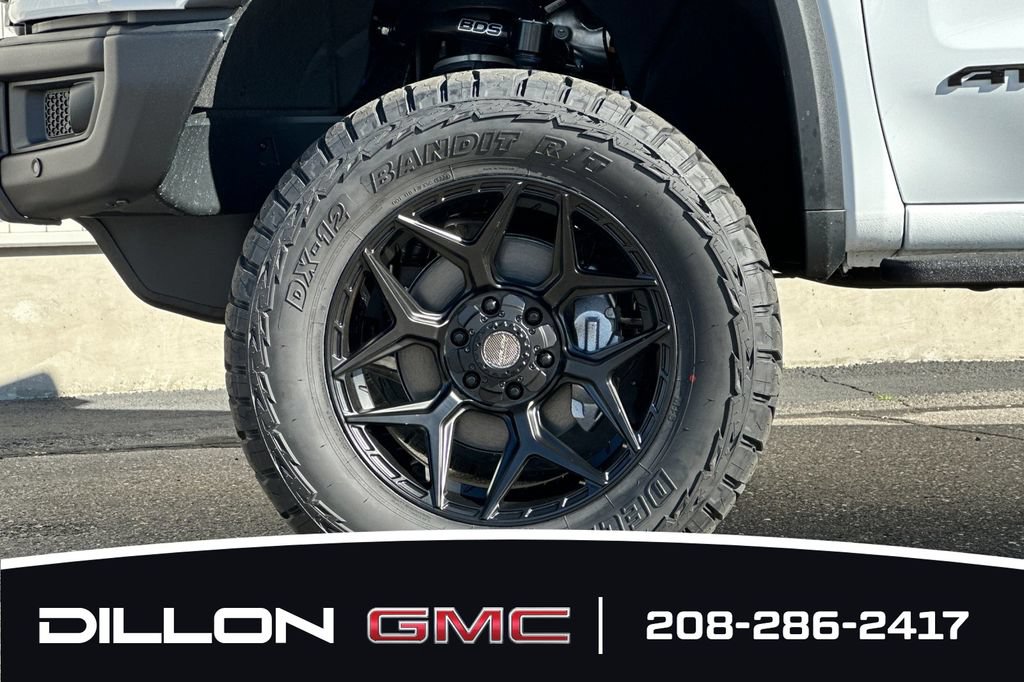 2026 GMC Sierra 1500 AT4X - Photo 22