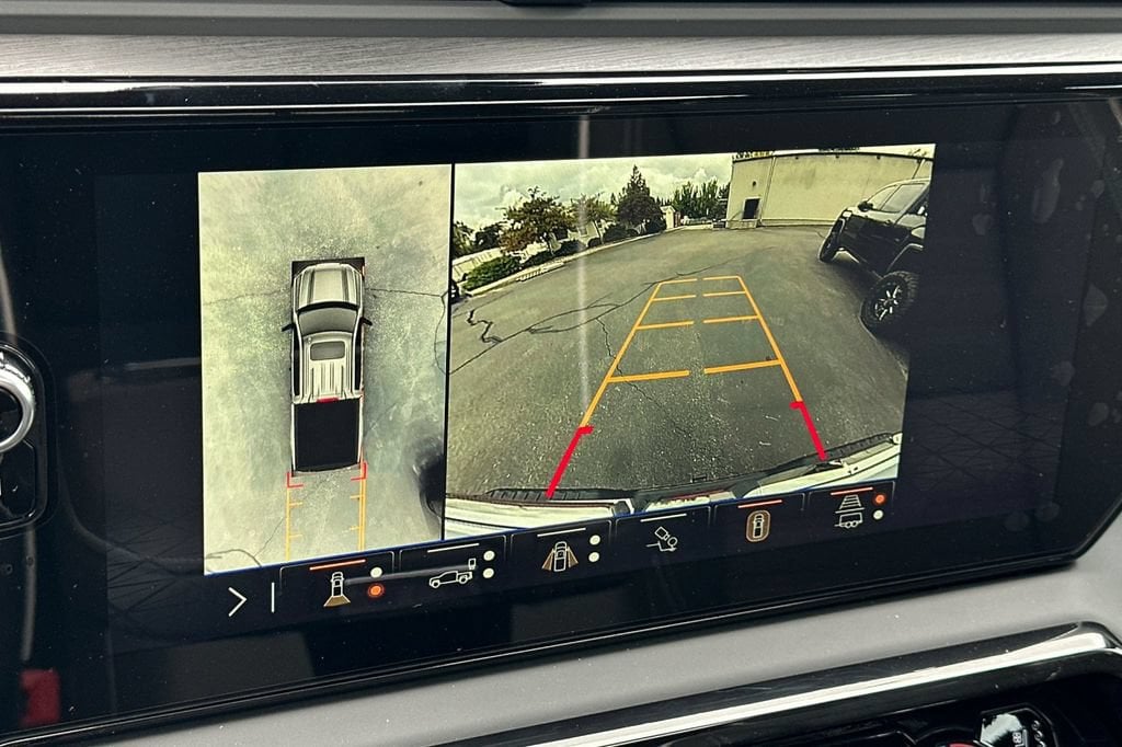 2026 GMC Sierra 1500 AT4X - Photo 15