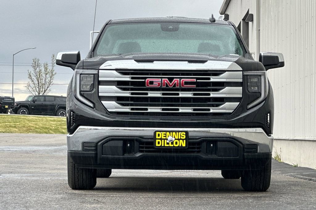 New 2025 GMC Sierra 1500 SLE Truck