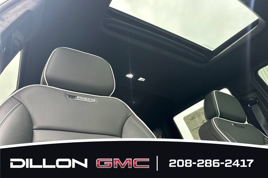 2026 GMC Sierra 1500 AT4X - Photo 13