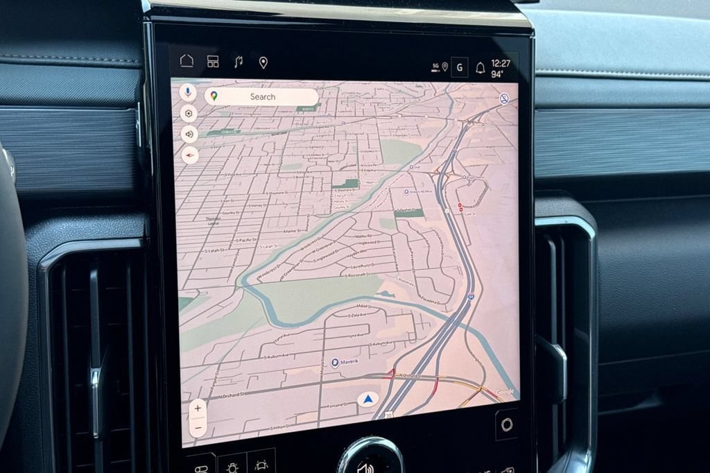 2026 GMC Acadia AT4 - Photo 20