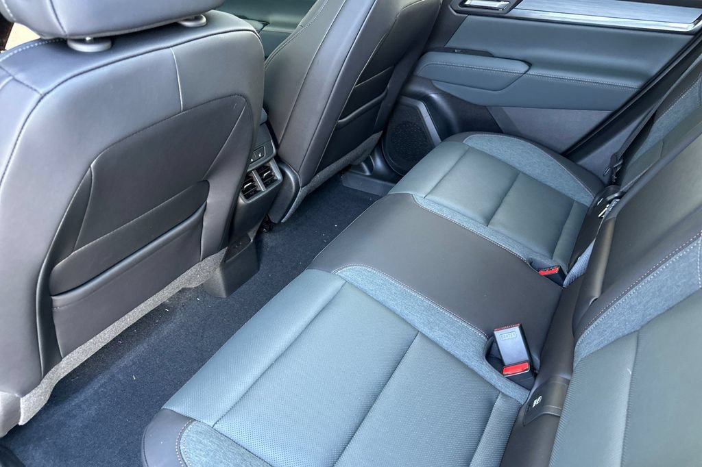 2026 GMC Terrain AT4 - Photo 9