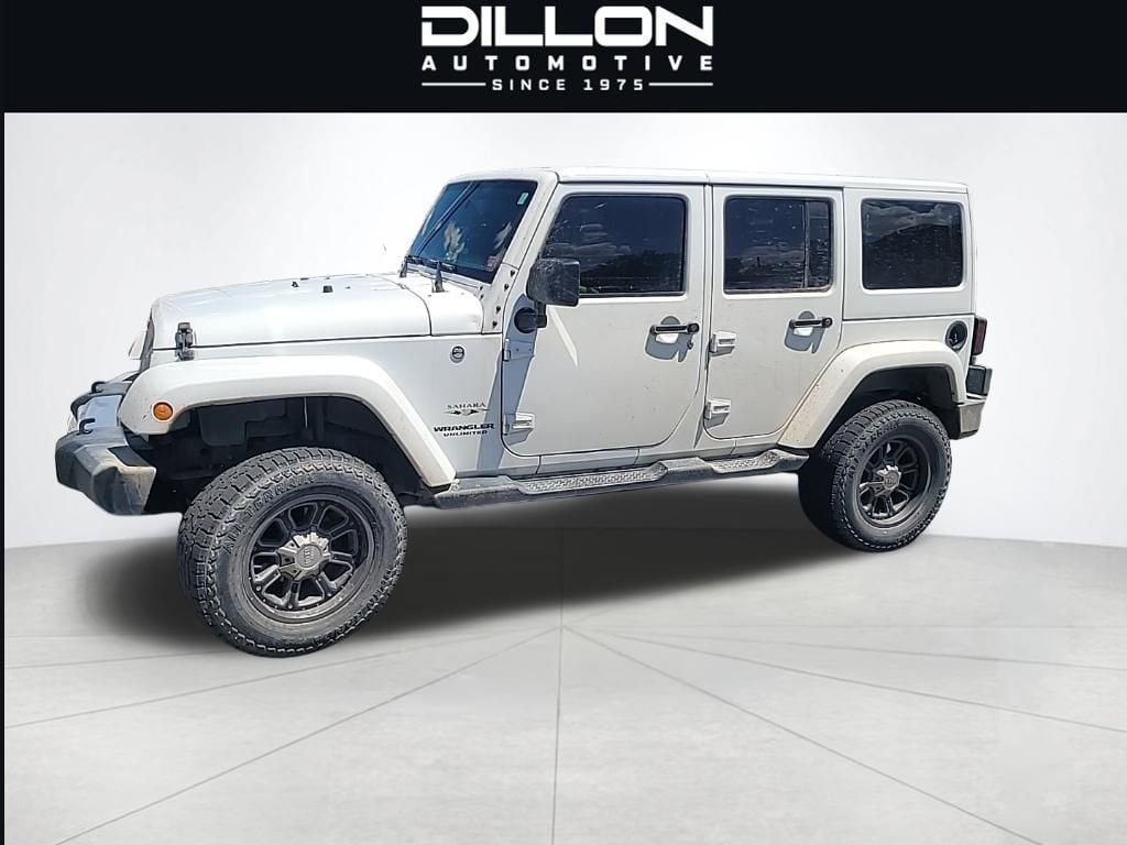 Used 2017 Jeep Wrangler Unlimited Sahara 4x4 SUV