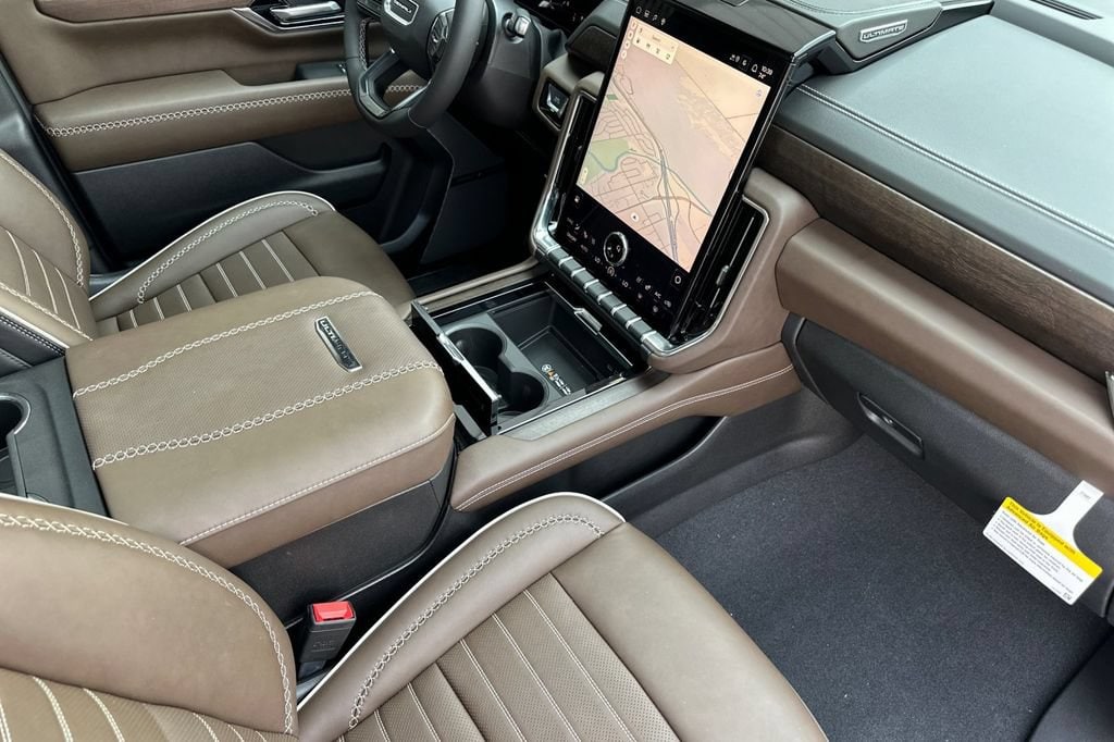 2026 GMC Yukon XL Denali Ultimate - Photo 15