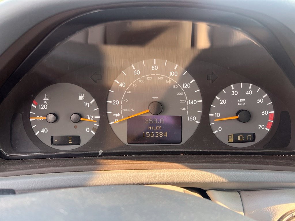 2000 Mercedes-Benz CLK