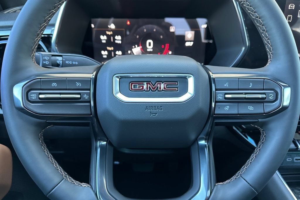 2026 GMC Canyon AT4 - Photo 21