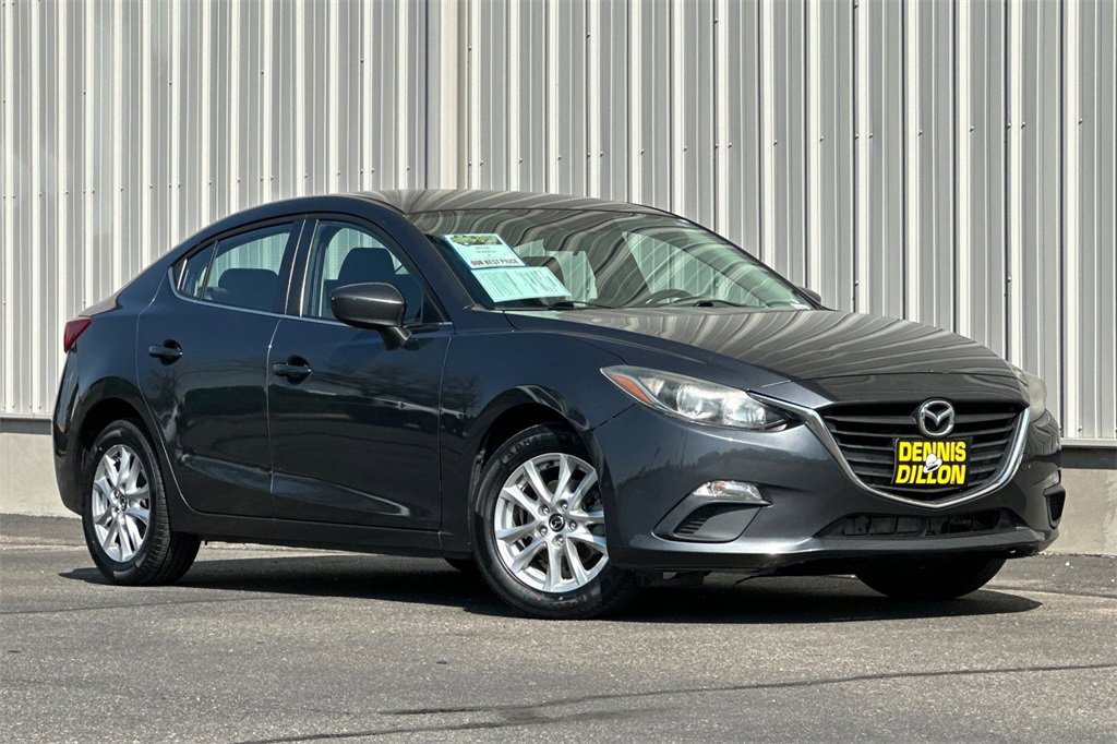 2016 Mazda Mazda3 i Sport photo 2