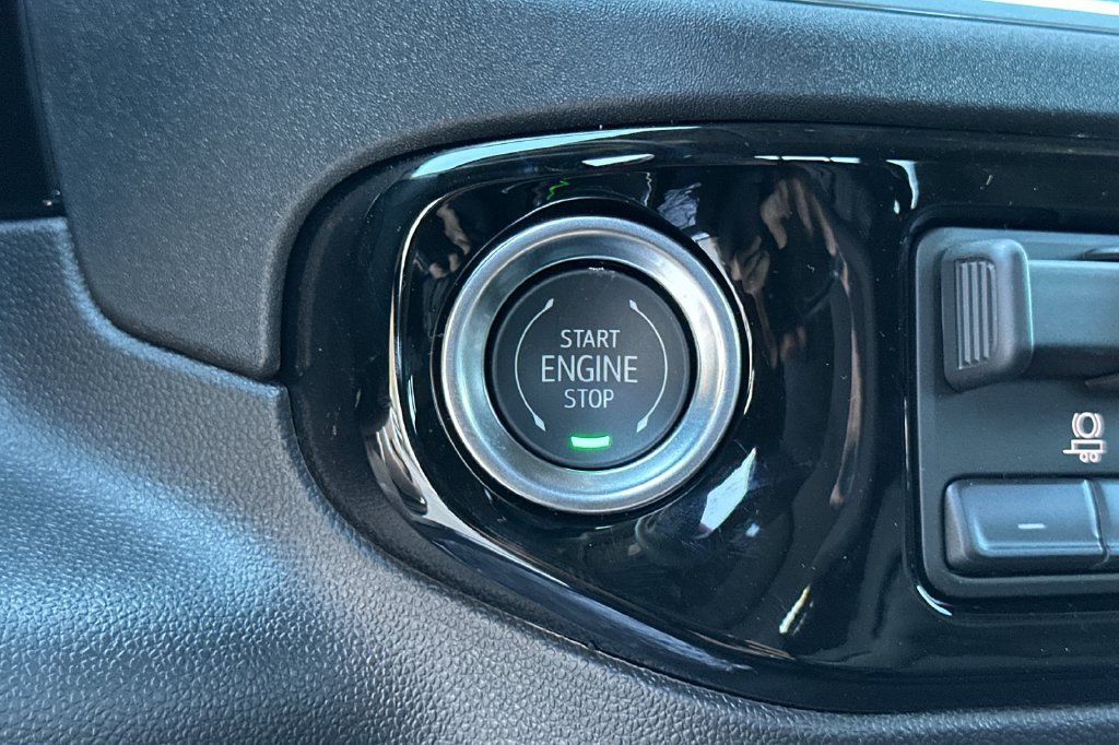 2026 GMC Sierra 3500HD SLE - Photo 23