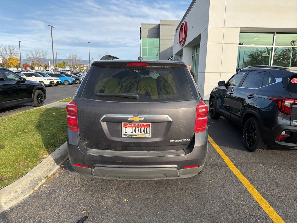 2016 Chevrolet Equinox LT photo 3