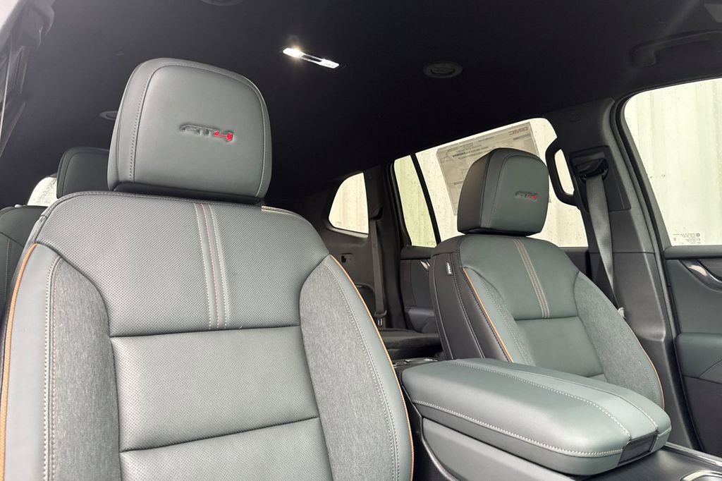 2026 GMC Acadia AT4 - Photo 15