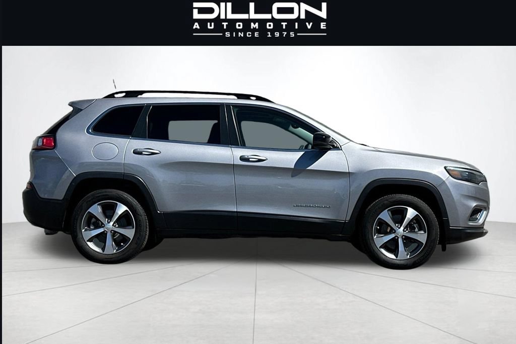 Used 2022 Jeep Cherokee Limited SUV