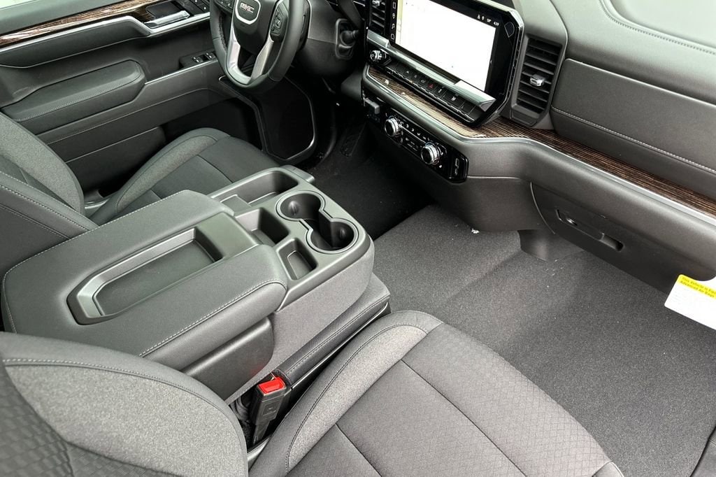 2025 GMC Sierra 1500 SLE - Photo 12