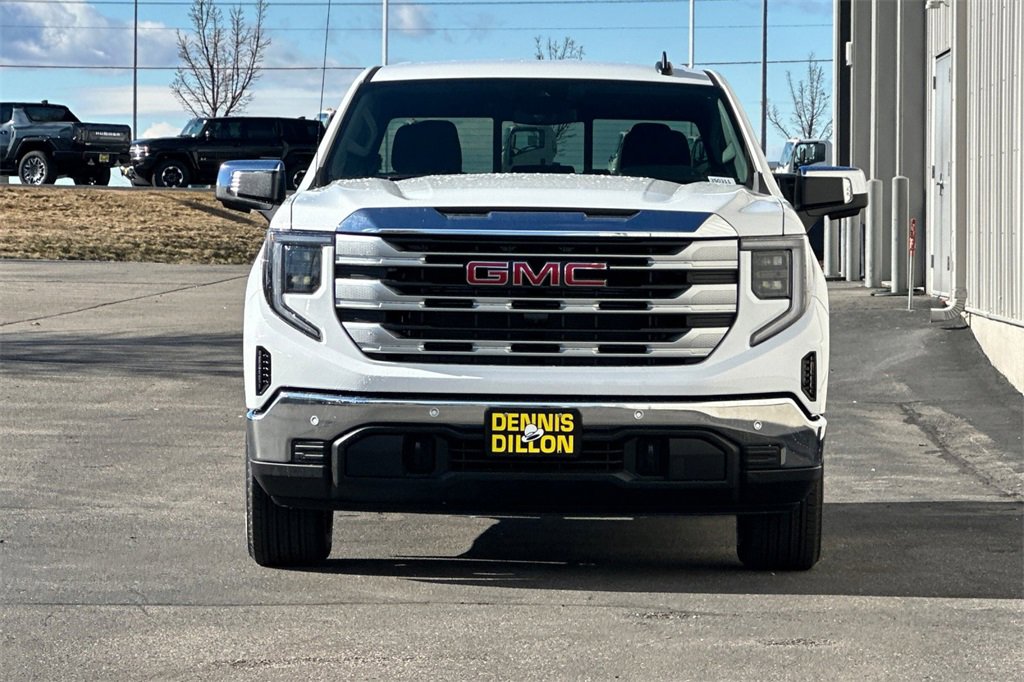 2025 Gmc Sierra 1500 SLE photo 3