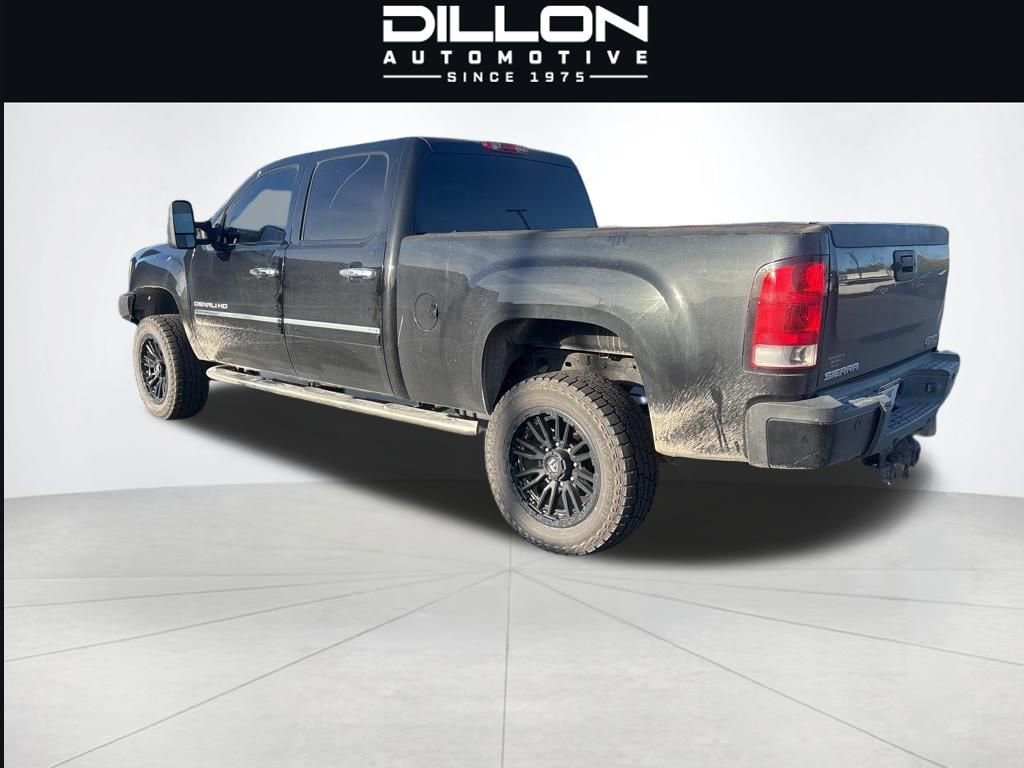 Used 2013 GMC Sierra 2500 HD Denali 4WD Truck