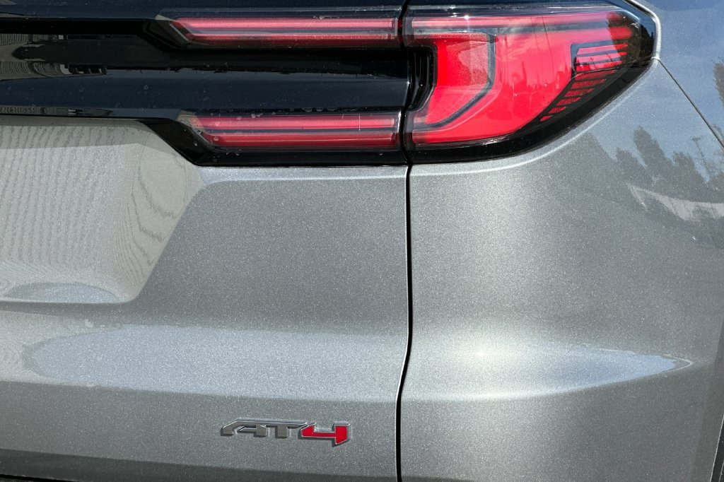 2026 GMC Acadia AT4 - Photo 26
