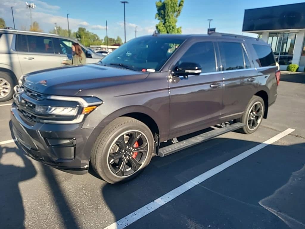 2023 Ford Expedition Limited 4X4's photo