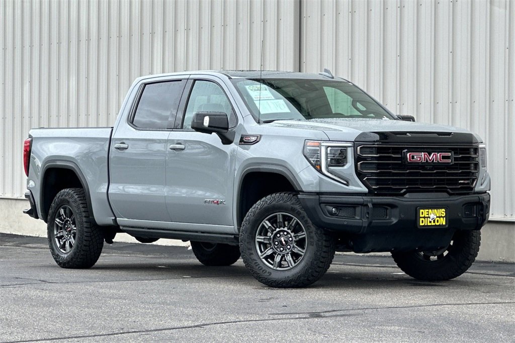 2024 Gmc Sierra AT4X photo 2