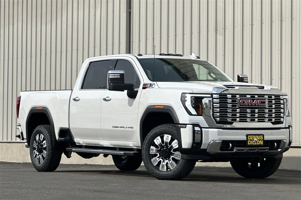 2025 Gmc Sierra 2500 HD Denali photo 2