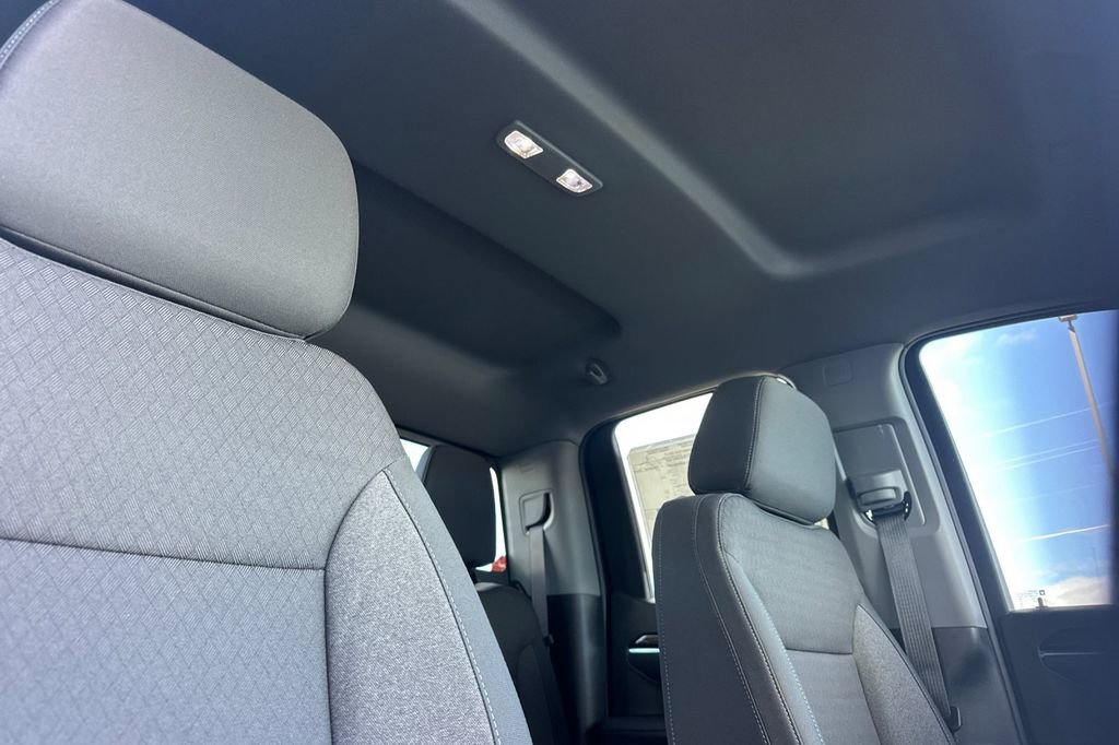 2025 GMC Sierra 1500 SLE - Photo 13