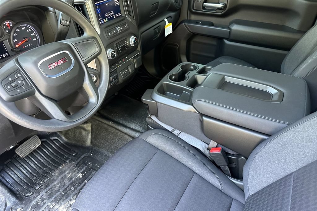 2025 GMC Sierra 2500HD Pro - Photo 7