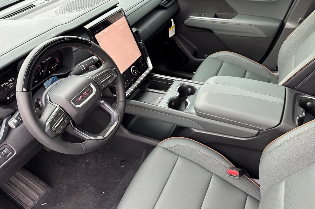 2026 GMC Acadia AT4 - Photo 10
