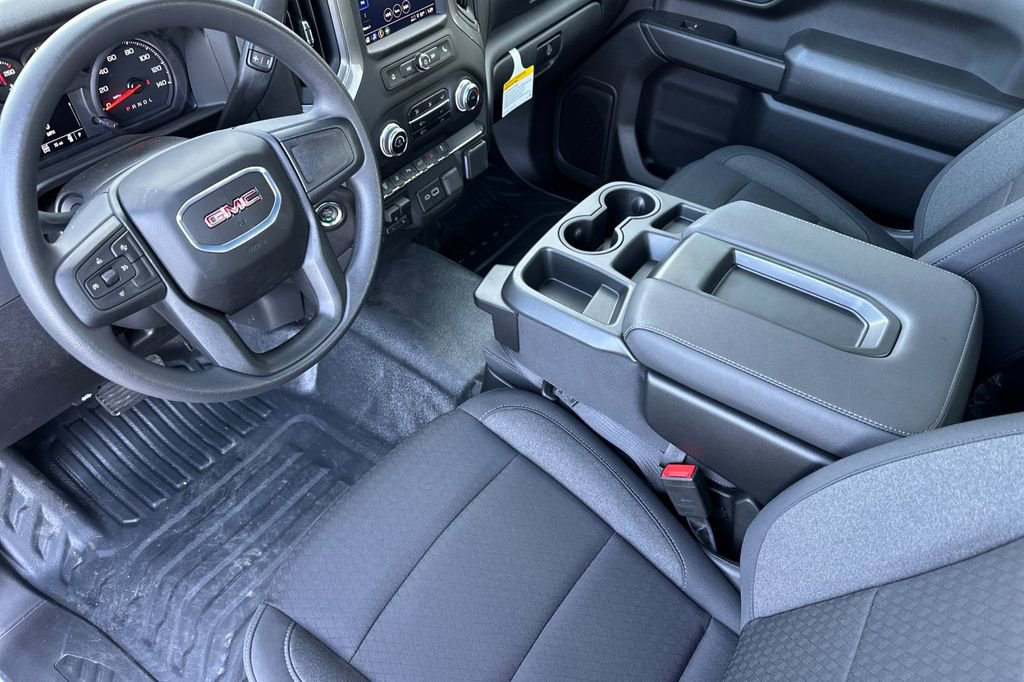 2025 GMC Sierra 2500HD Pro - Photo 7