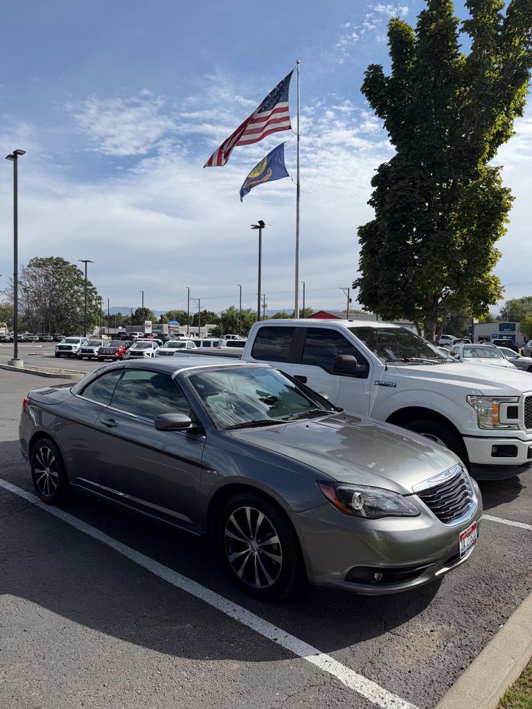 Used 2012 Chrysler 200 S with VIN 1C3BCBGG0CN239431 for sale in Boise, ID