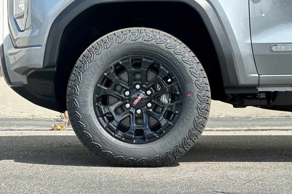 2026 GMC Canyon Elevation - Photo 25