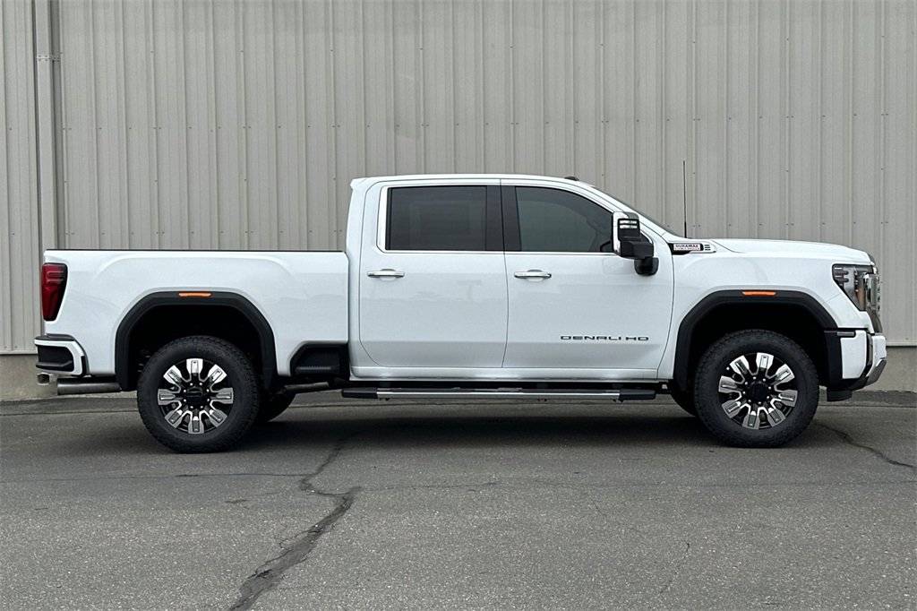 2025 Gmc Sierra 2500 HD Denali photo 4