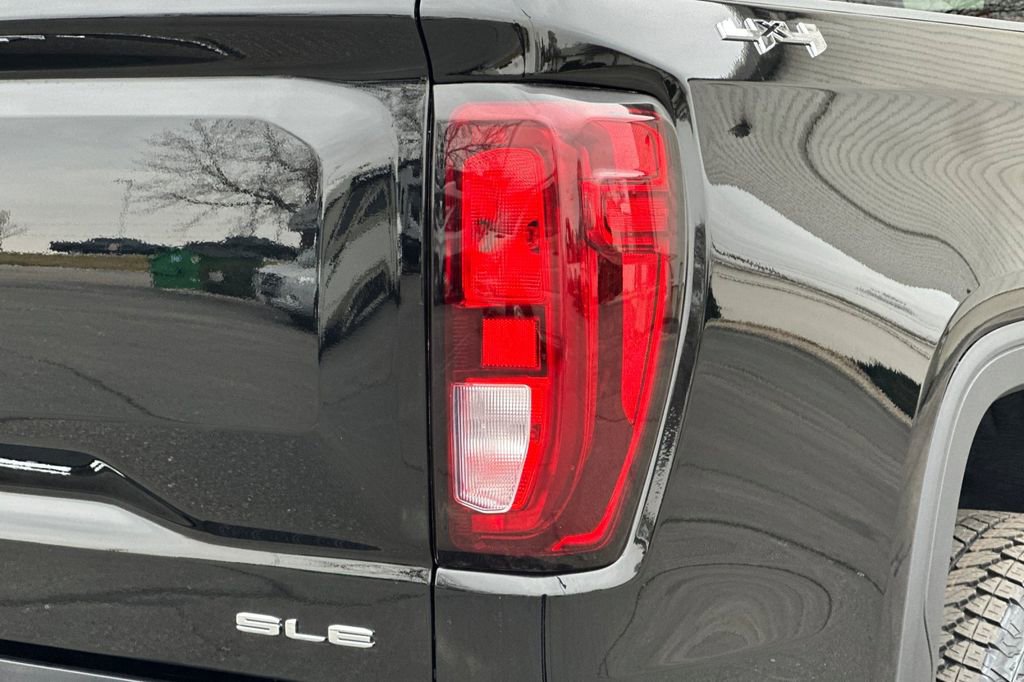 2026 GMC Sierra 1500 SLE - Photo 7