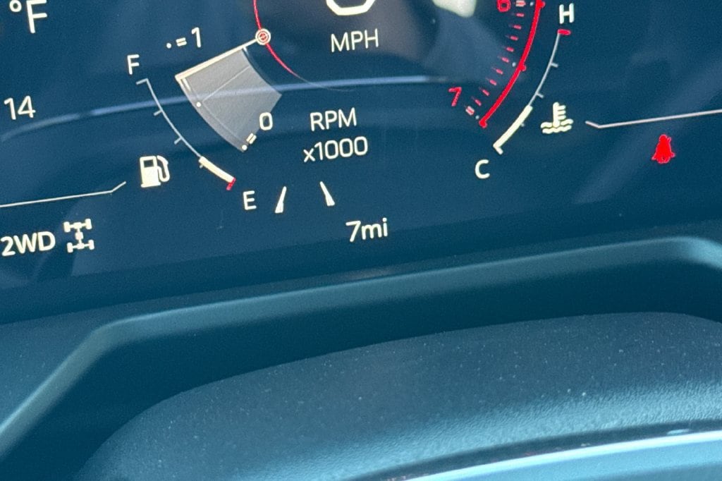 2027 GMC Acadia Elevation - Photo 31
