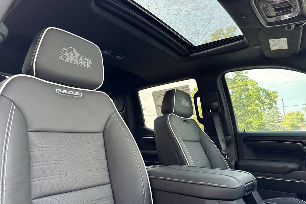 2026 GMC Sierra 1500 AT4X - Photo 17