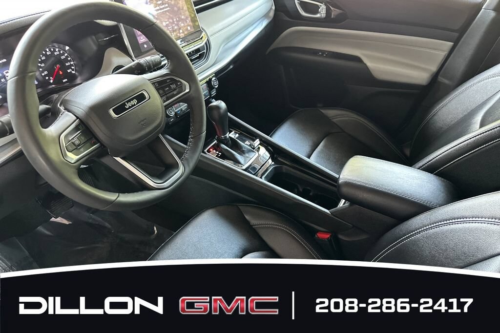 Used 2025 Jeep Compass Limited