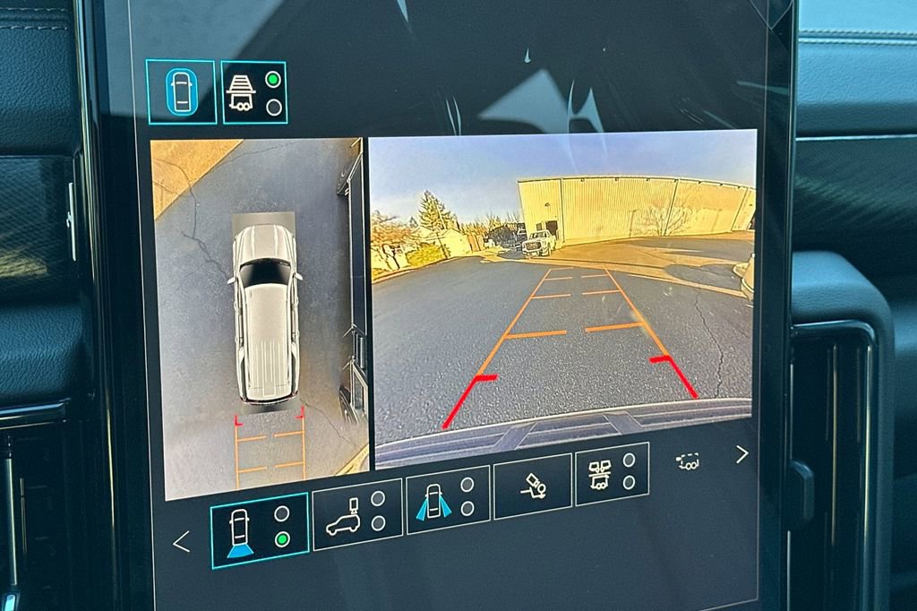 2026 GMC Yukon XL AT4 - Photo 18
