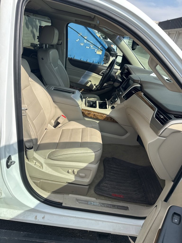 2016 Gmc Yukon XL Denali photo 4