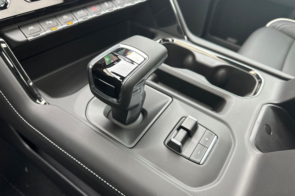2026 GMC Sierra 1500 AT4X - Photo 18