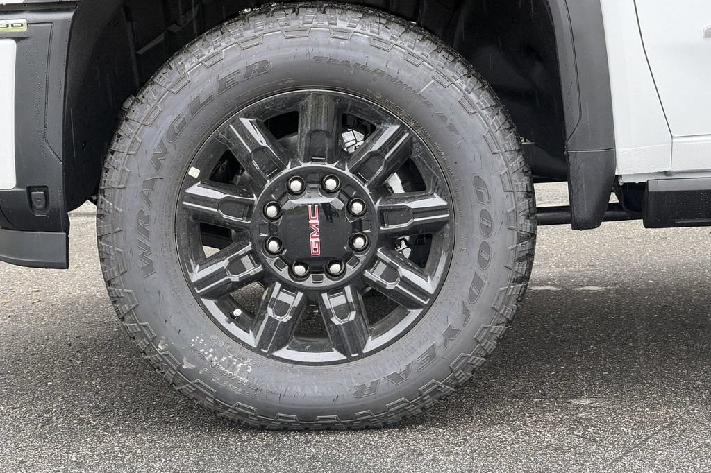 2026 GMC Sierra 2500HD AT4 - Photo 27
