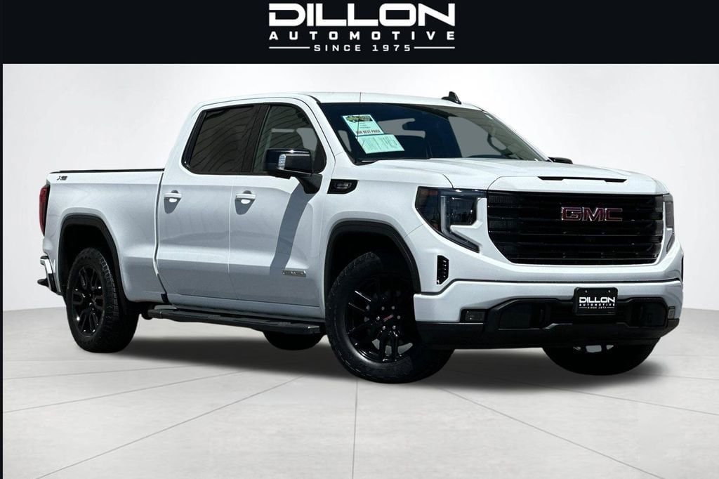 2023 GMC Sierra 4WD Crew Cab Short Box Elevation's photo