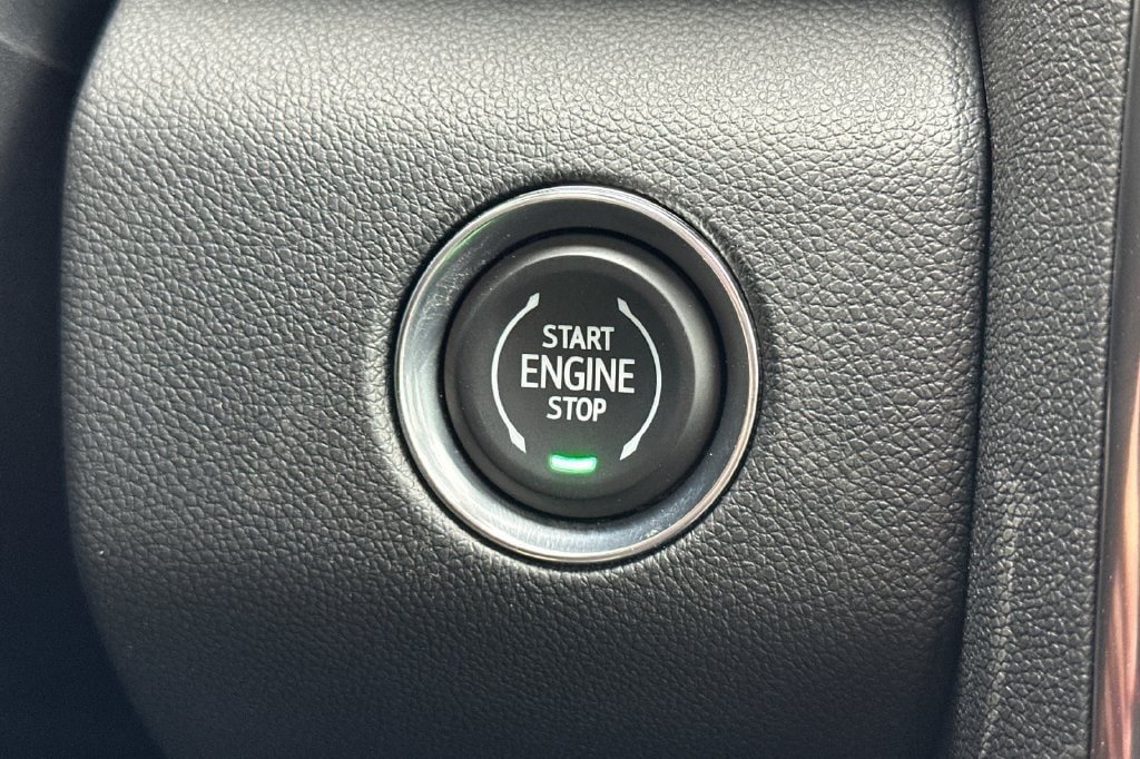 2026 GMC Acadia AT4 - Photo 22