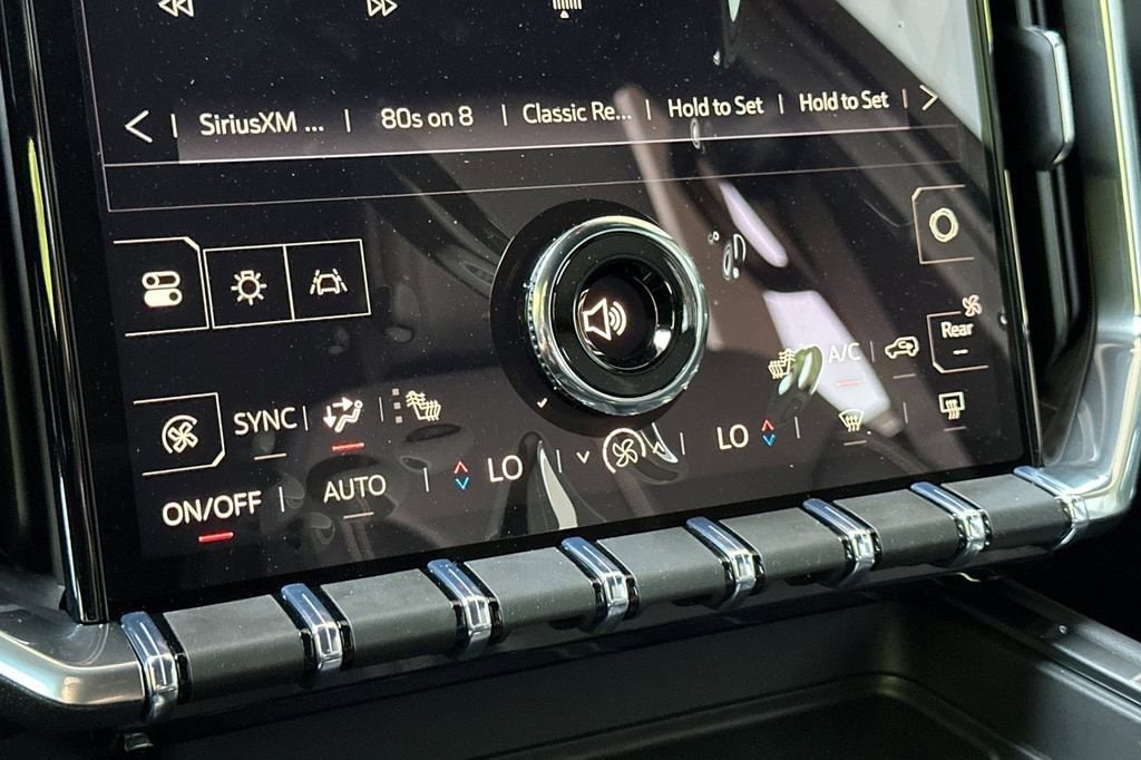 2025 GMC Acadia Elevation - Photo 19