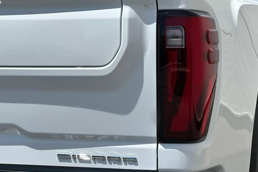 2026 GMC Sierra 2500HD Denali Ultimate - Photo 25