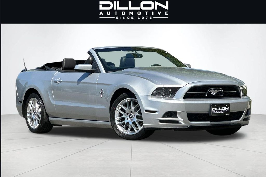 Used 2013 Ford Mustang Convertible