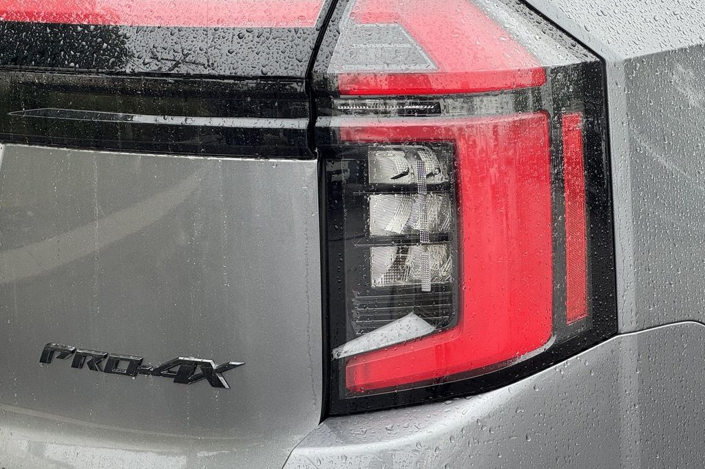 2026 Nissan Armada PRO-4X - Photo 30