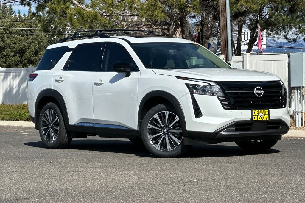 2026 Nissan Pathfinder Platinum 4WD's photo