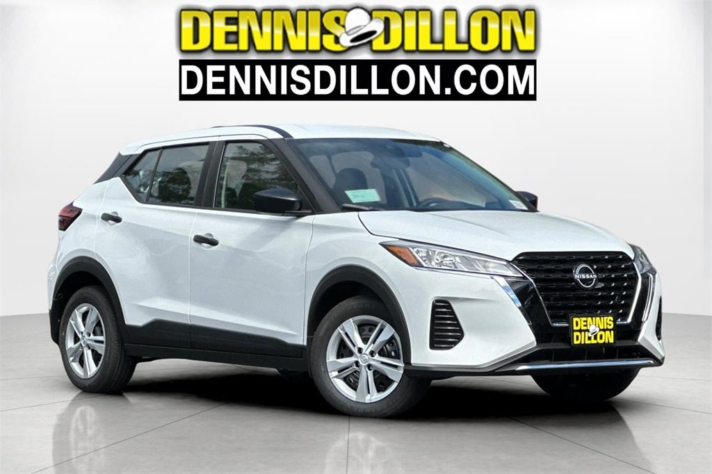 New 2025 Nissan Kicks Play S SUV