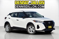 2025 Nissan Kicks Play S SUV