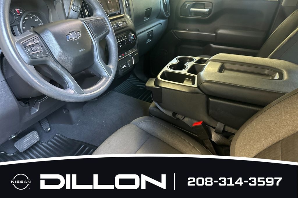 Used 2025 Chevrolet Silverado 1500 Custom Trail Boss Truck Crew Cab