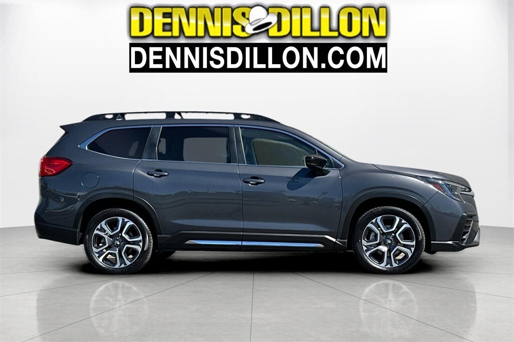 2024 Subaru Ascent Limited photo 2