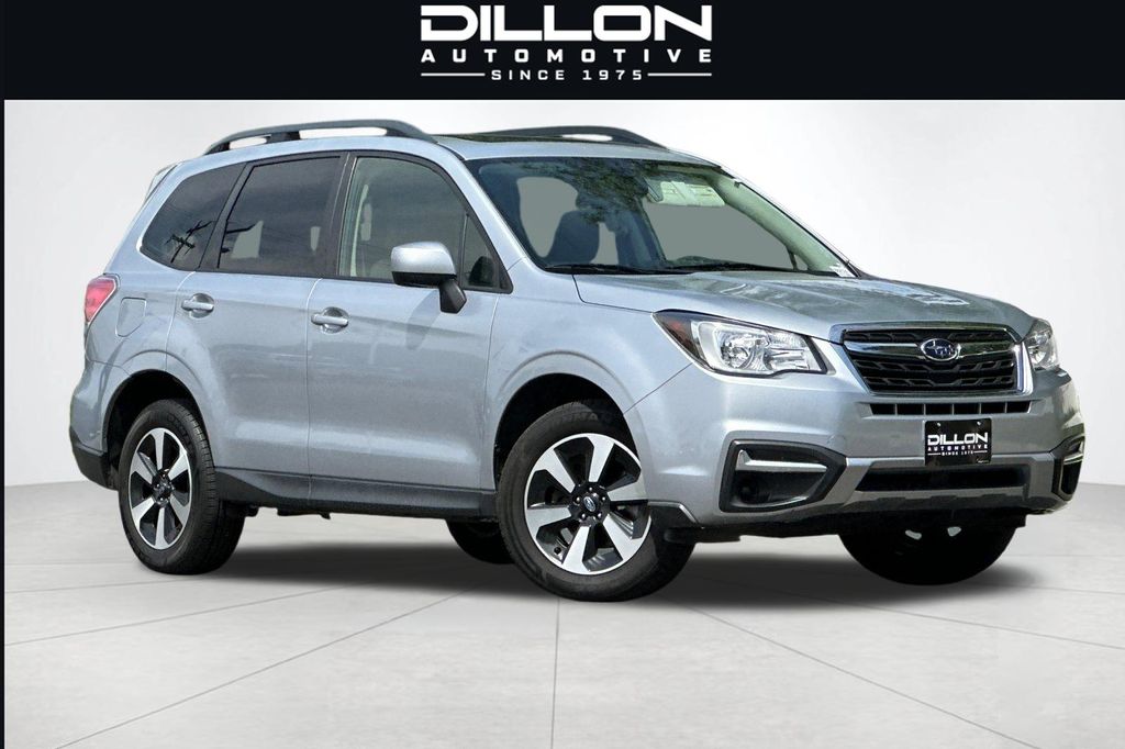 2017 Subaru Forester 2.5i Premium CVT's photo