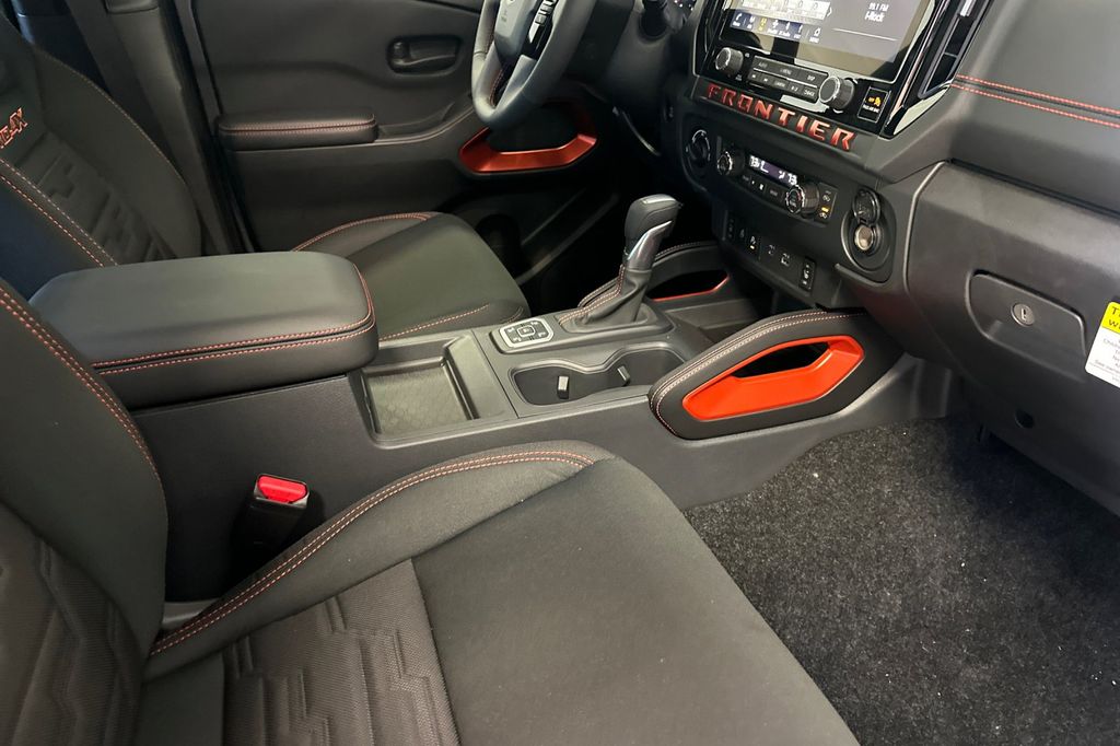 2026 Nissan Frontier PRO-4X - Photo 14
